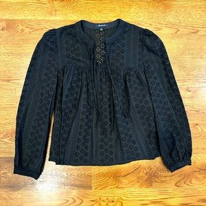 Madewell long sleeve eyelet puff sleeve top. Womens small.